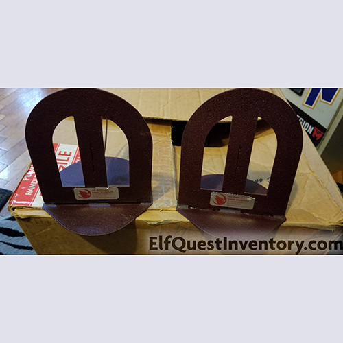 Howling Wolf Bookends